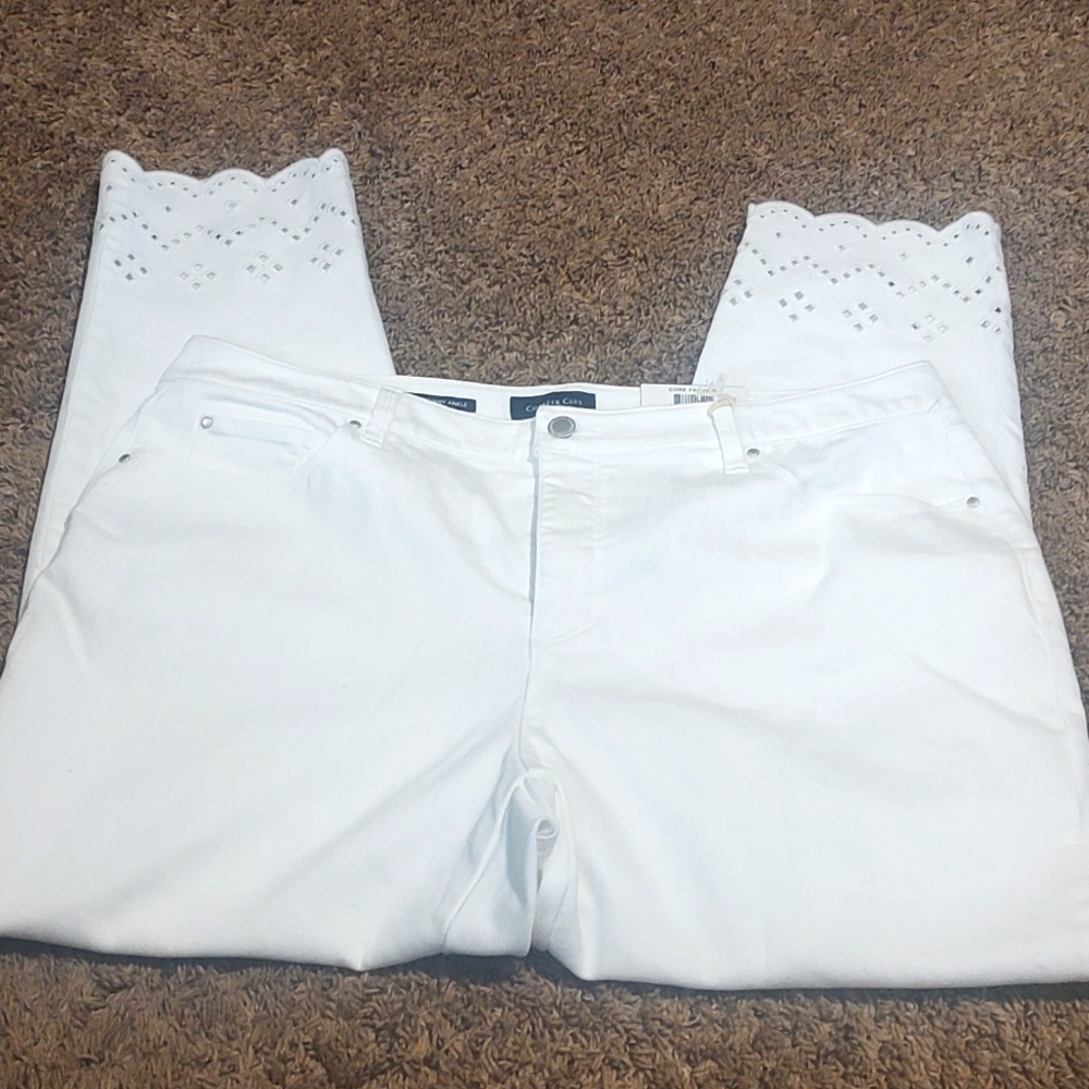 Charter Club women's white jeans Sz 16. NWT